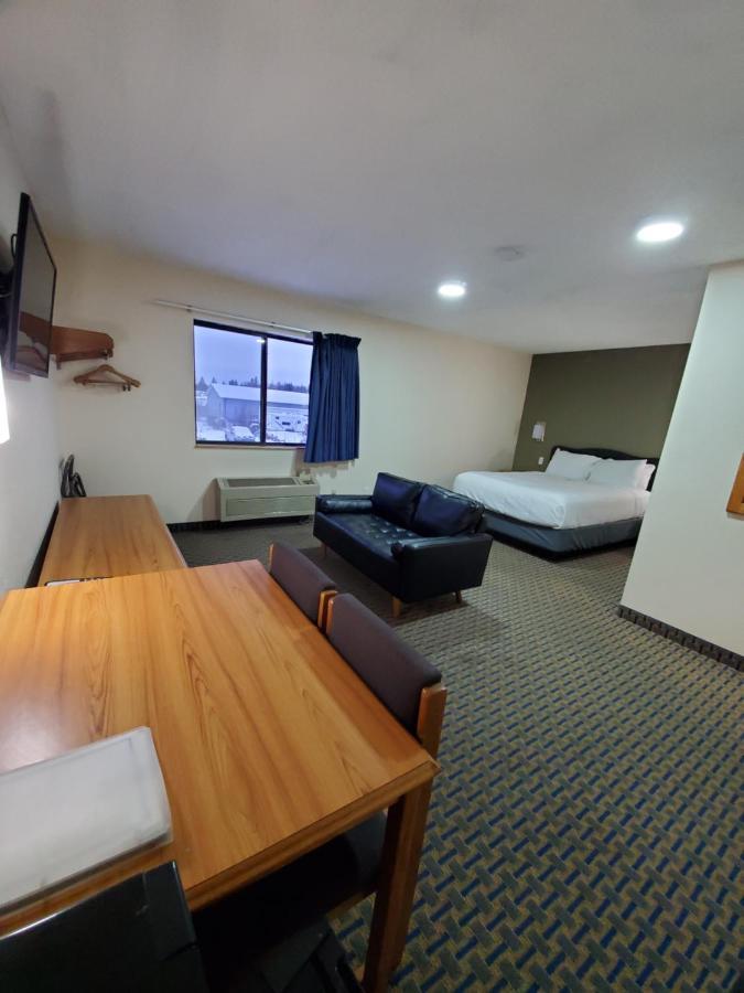 Hibbing Inn And Suites 外观 照片