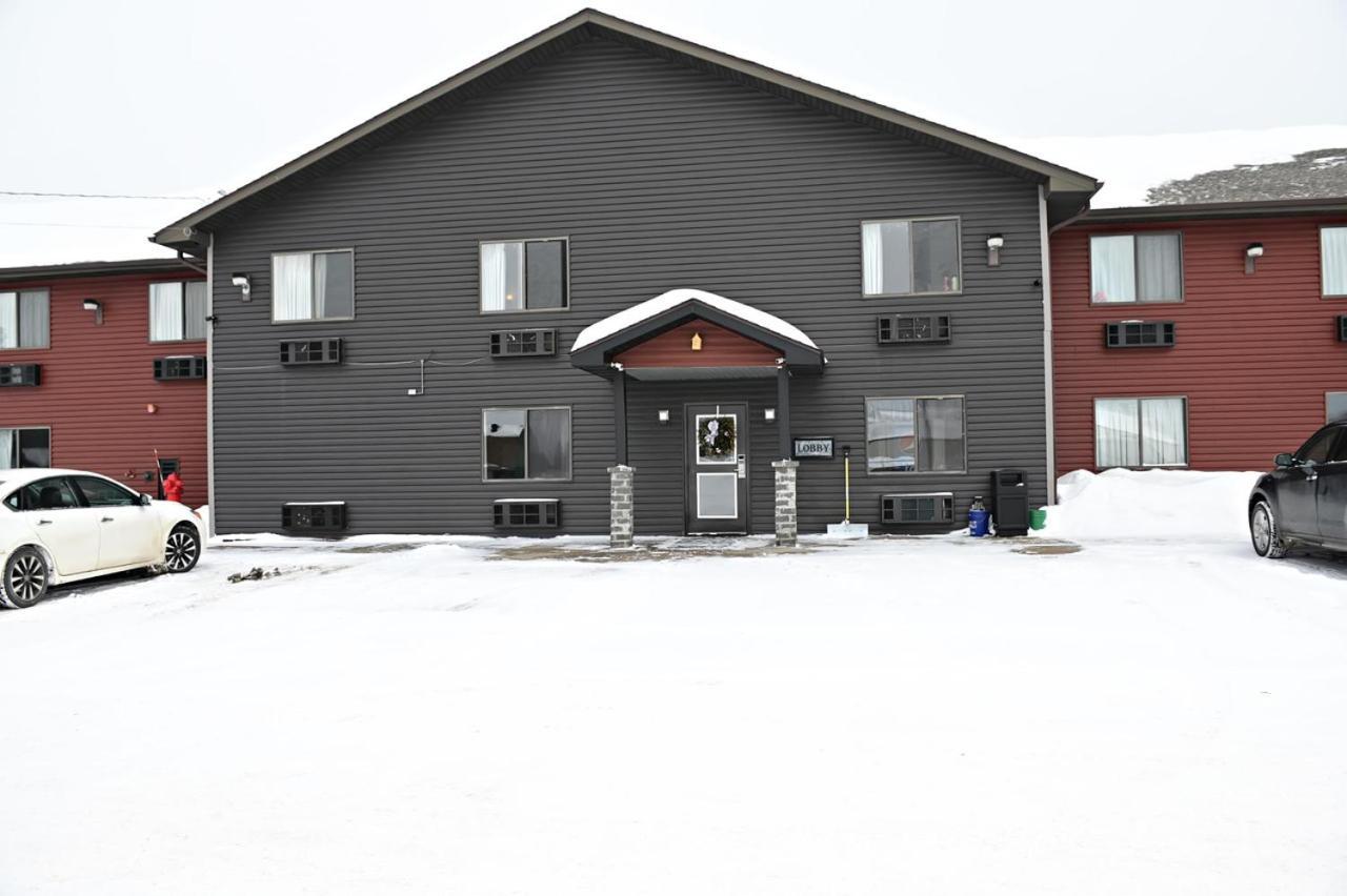 Hibbing Inn And Suites 外观 照片
