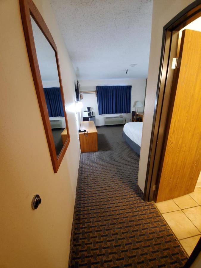 Hibbing Inn And Suites 外观 照片